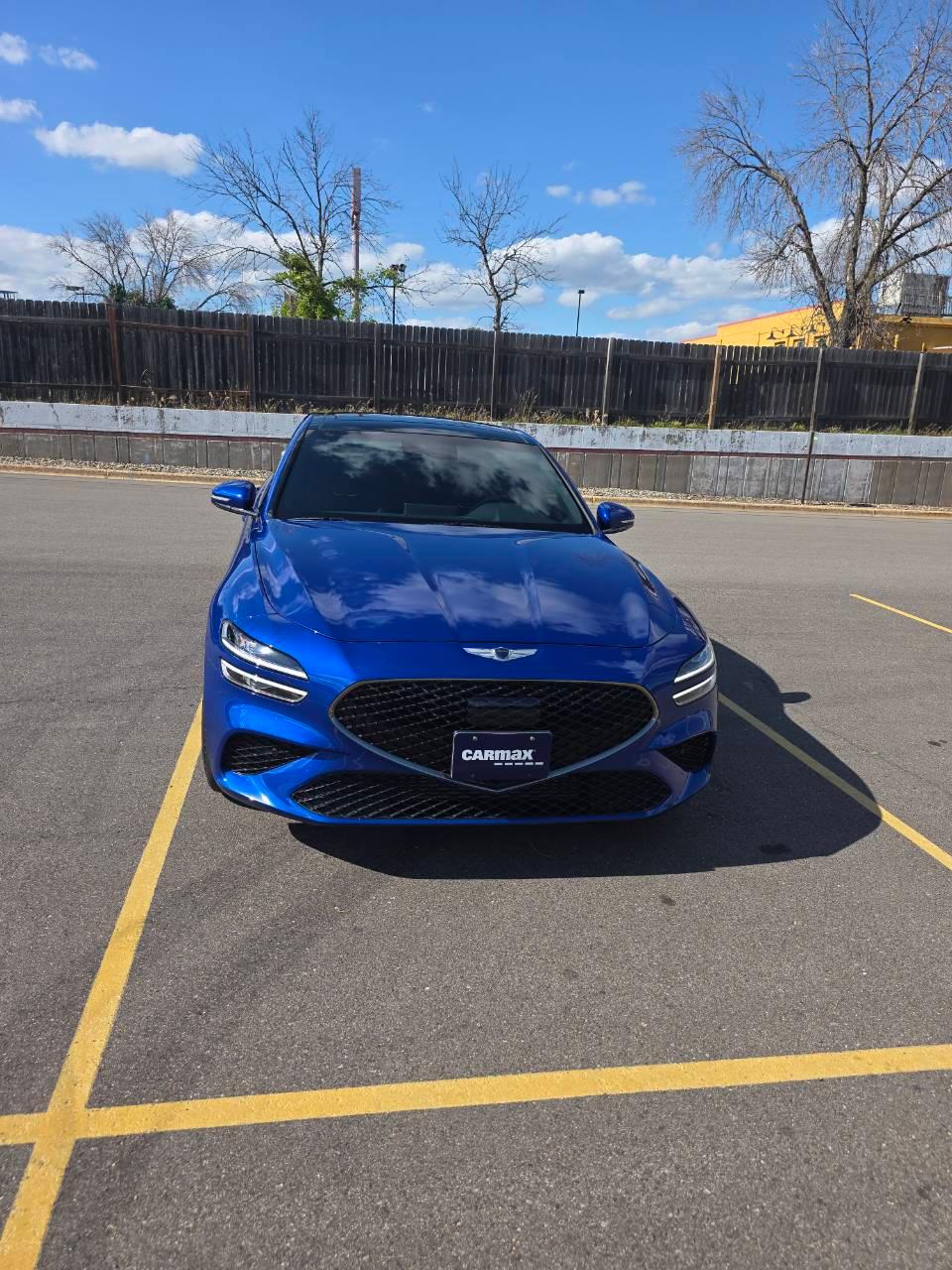 Genesis G70 2023 in Saint Paul, MN