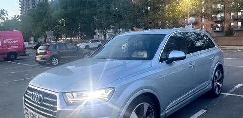 Audi Q7 2015