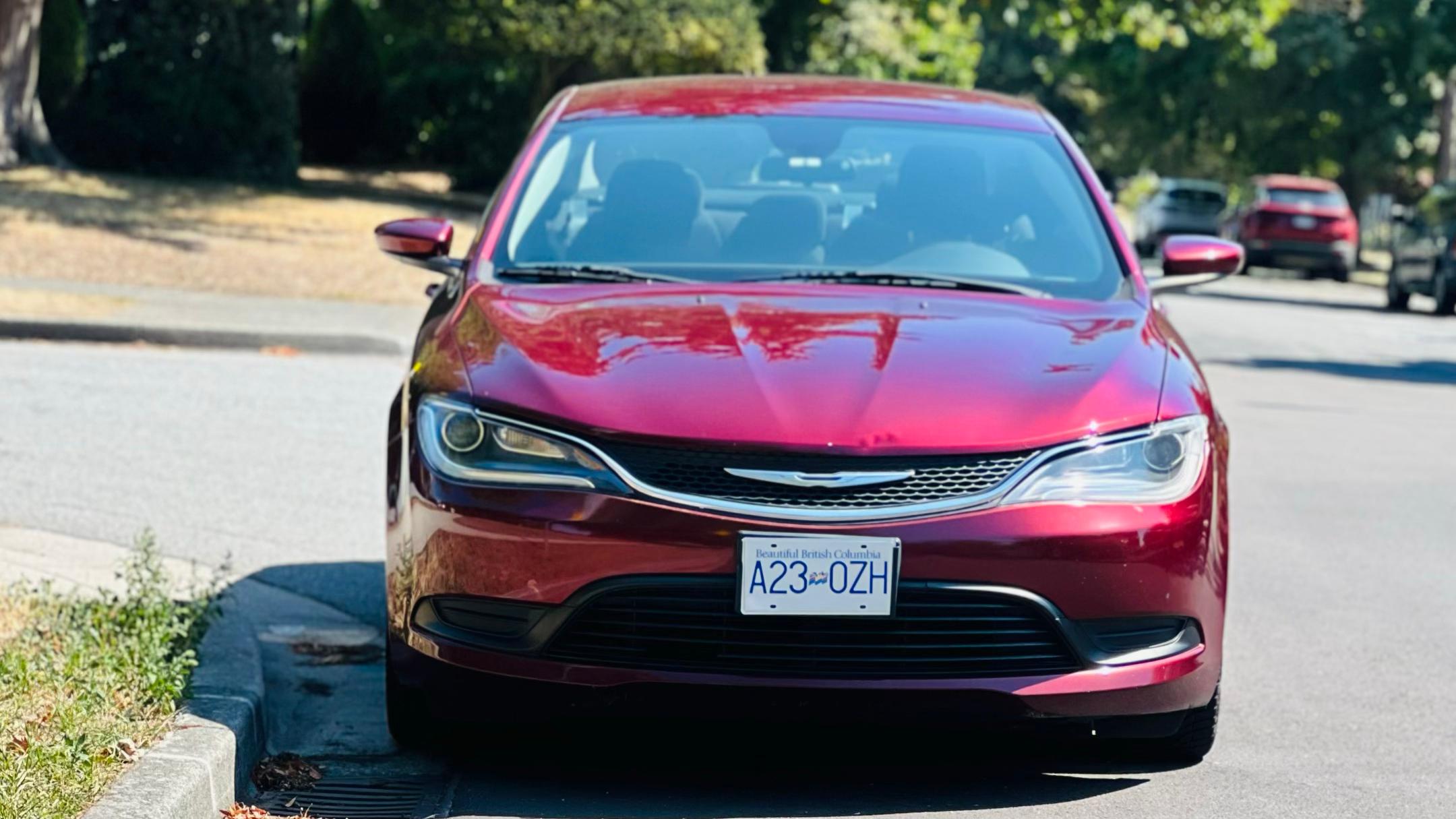 Chrysler 200 2015 in Vancouver, BC