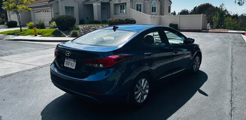 Hyundai Elantra 2016