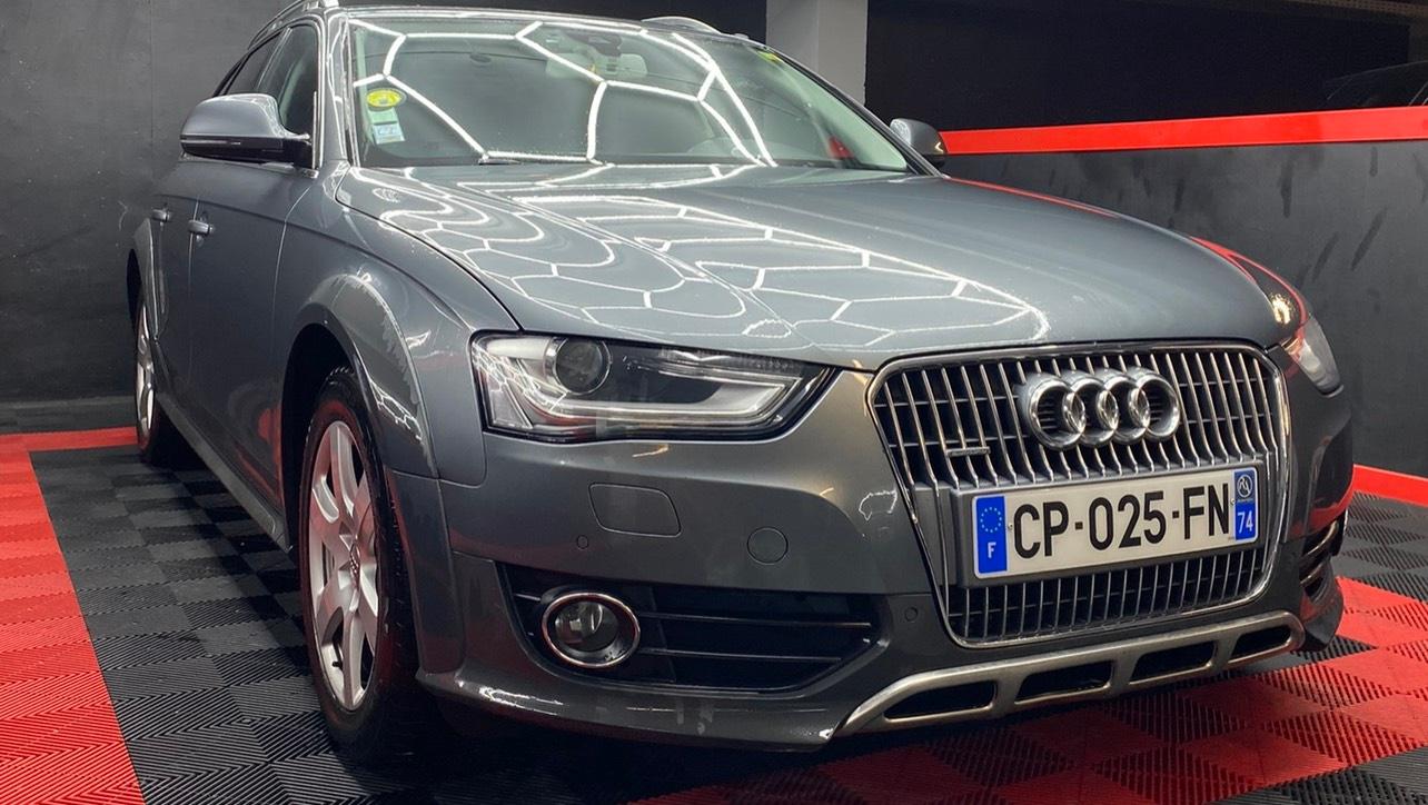 Audi A4 ALLROAD QUATTRO 2012 à Lyon