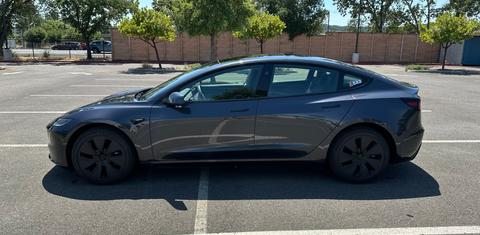 Tesla Model 3 2025