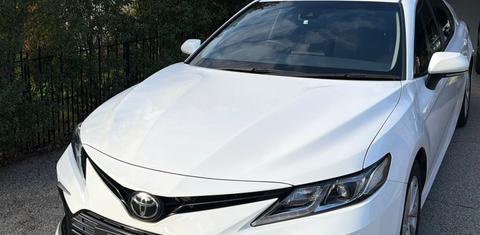 Toyota CAMRY 2021