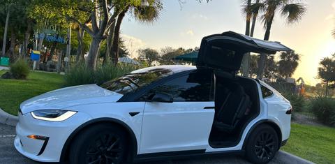 Tesla Model X 2023