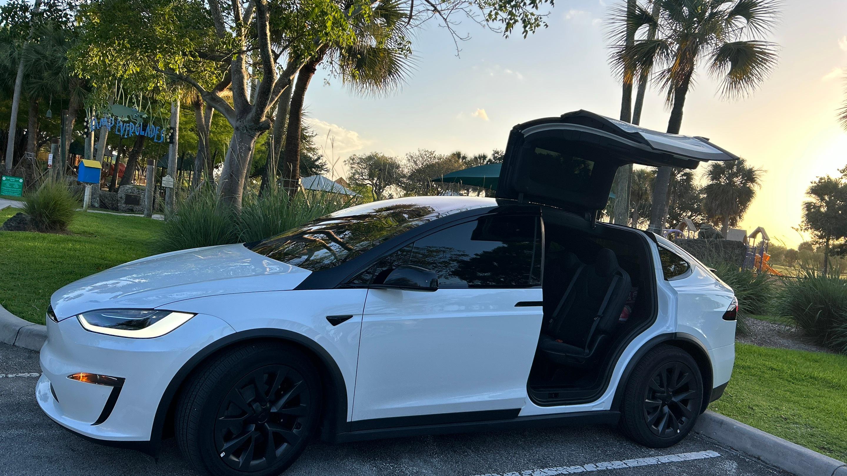 Tesla Model X 2023 in 