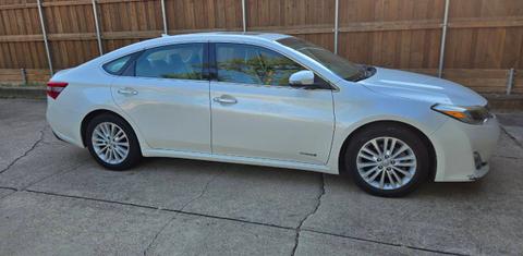 Toyota Avalon Hybrid 2015