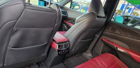 Lexus RX 2023