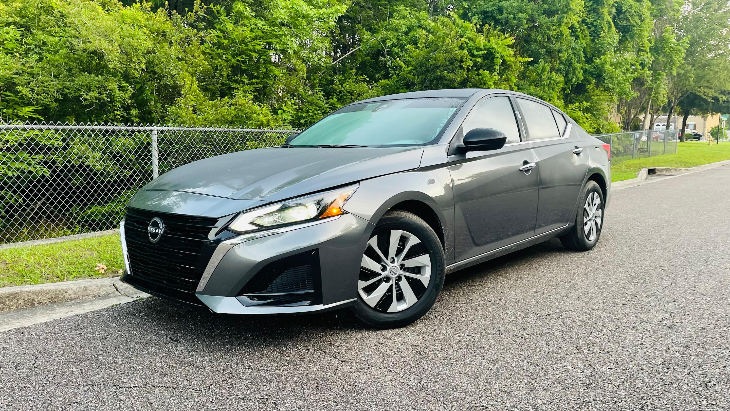 Nissan Altima 2025 in Jacksonville, FL