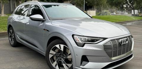 Audi e-tron 2022