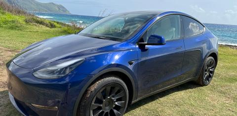 Tesla Model Y 2023