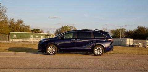 Toyota Sienna 2022