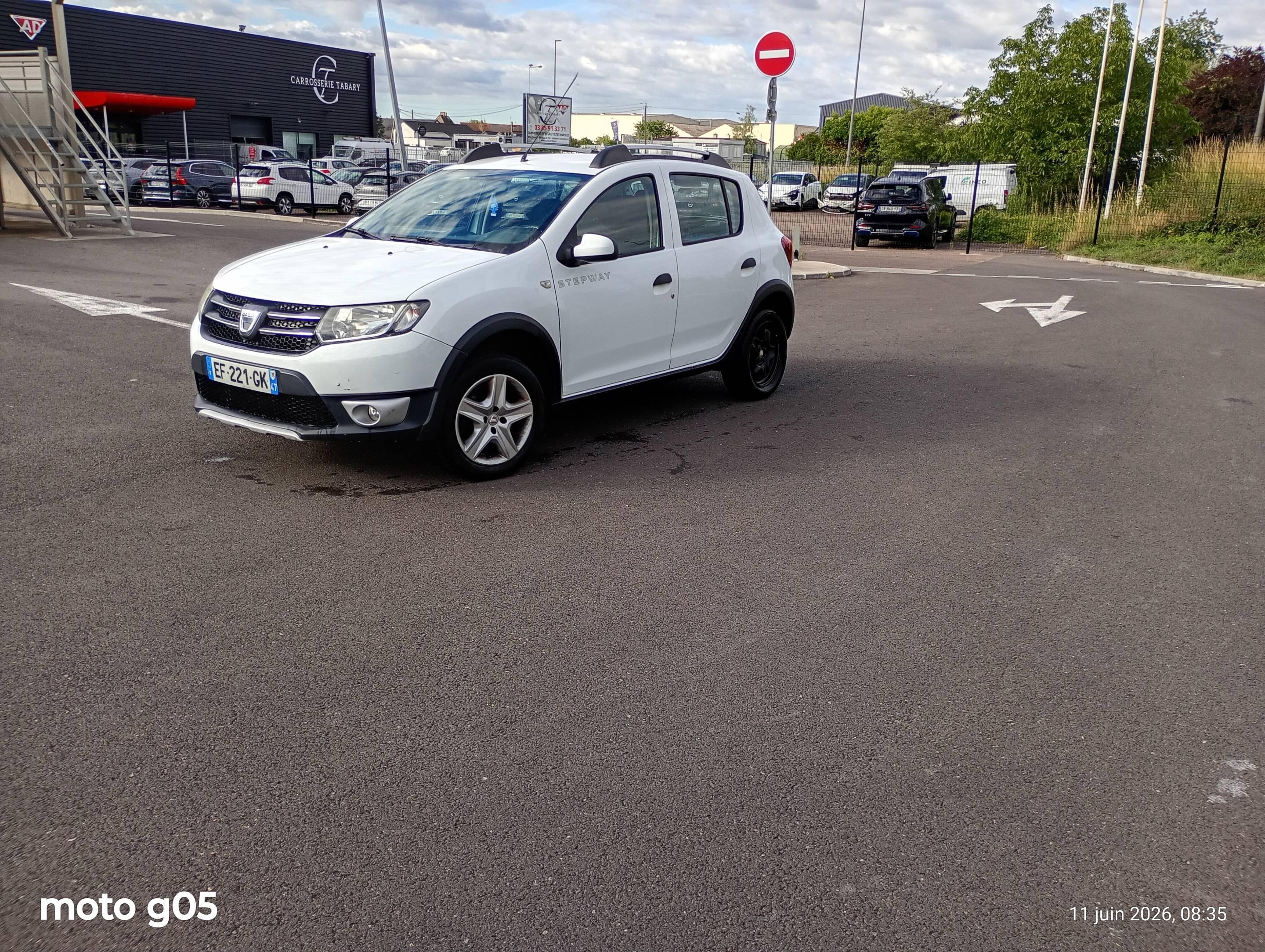 Dacia SANDERO 2016 à Dole
