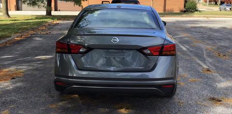 Nissan Altima 2019