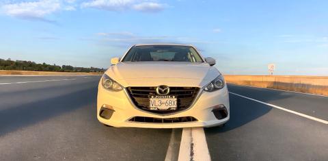 Mazda Mazda3 2015