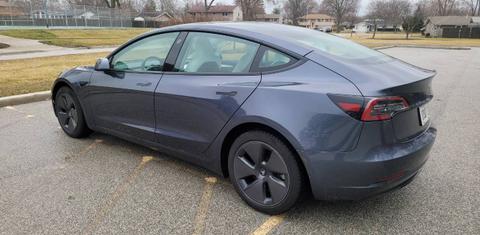 Tesla Model 3 2023