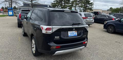 Mitsubishi Outlander 2015