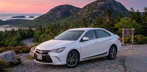 Toyota Camry 2015