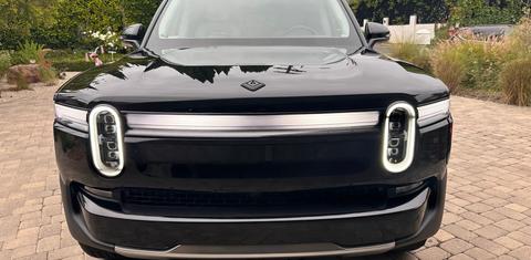 Rivian R1S 2025
