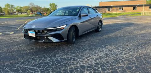 Hyundai Elantra 2025