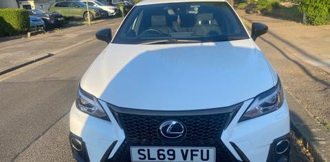 Lexus CT200h 2019