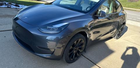 Tesla Model Y 2023