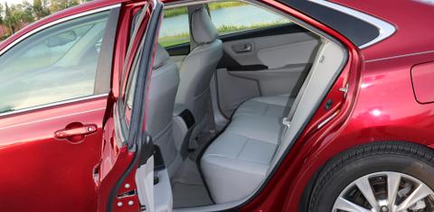 Toyota Camry 2016
