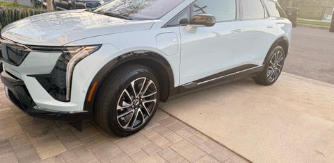 Cadillac OPTIQ 2025