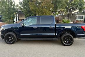 Ford F-150 Lightning 2025 in Livermore