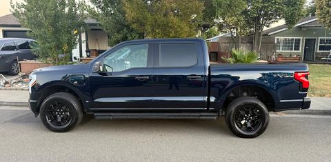 Ford F-150 Lightning 2025
