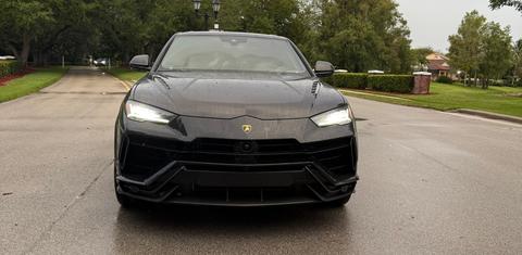 Lamborghini Urus 2024