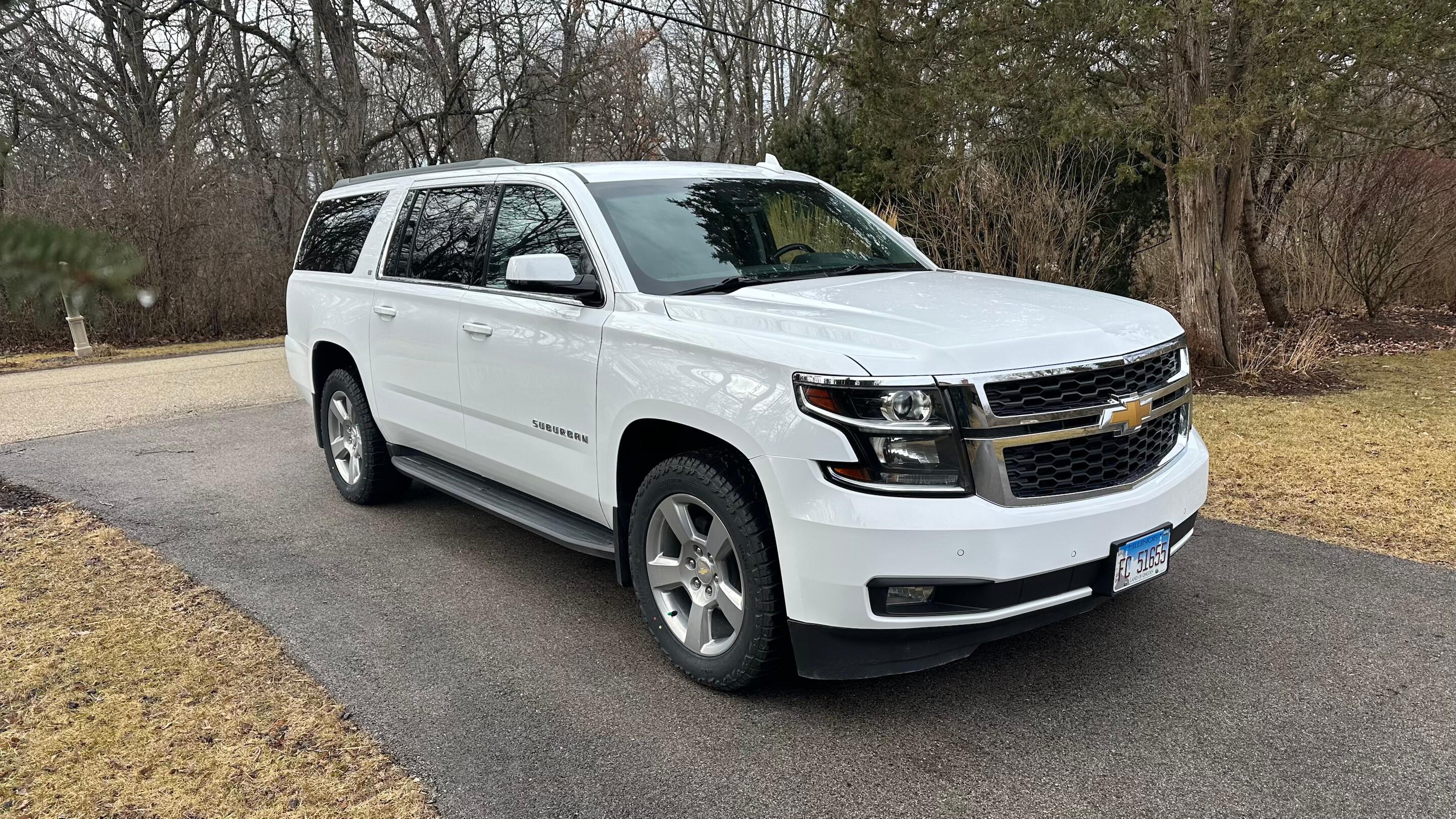 Chevrolet Suburban 2018 in Schaumburg, IL