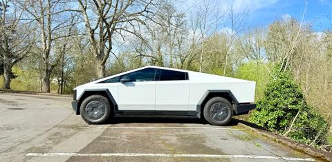 Tesla Cybertruck 2024