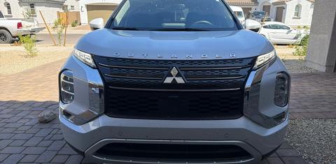 Mitsubishi Outlander 2024