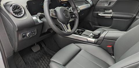 Mercedes-Benz GLB-Class 2023