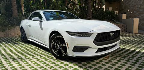 Ford Mustang 2025