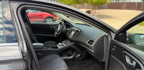 Chrysler 200 2016