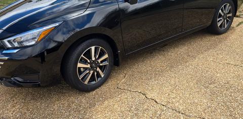 Nissan Versa 2025