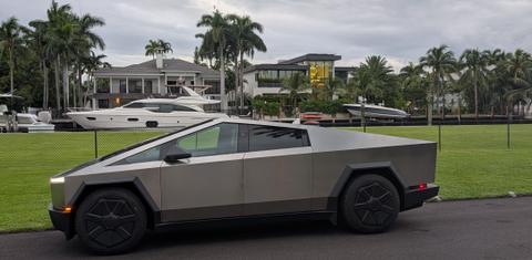 Tesla Cybertruck 2024