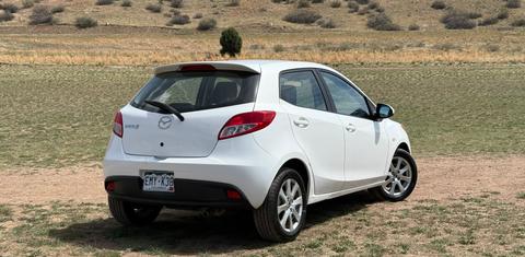 Mazda Mazda2 2014