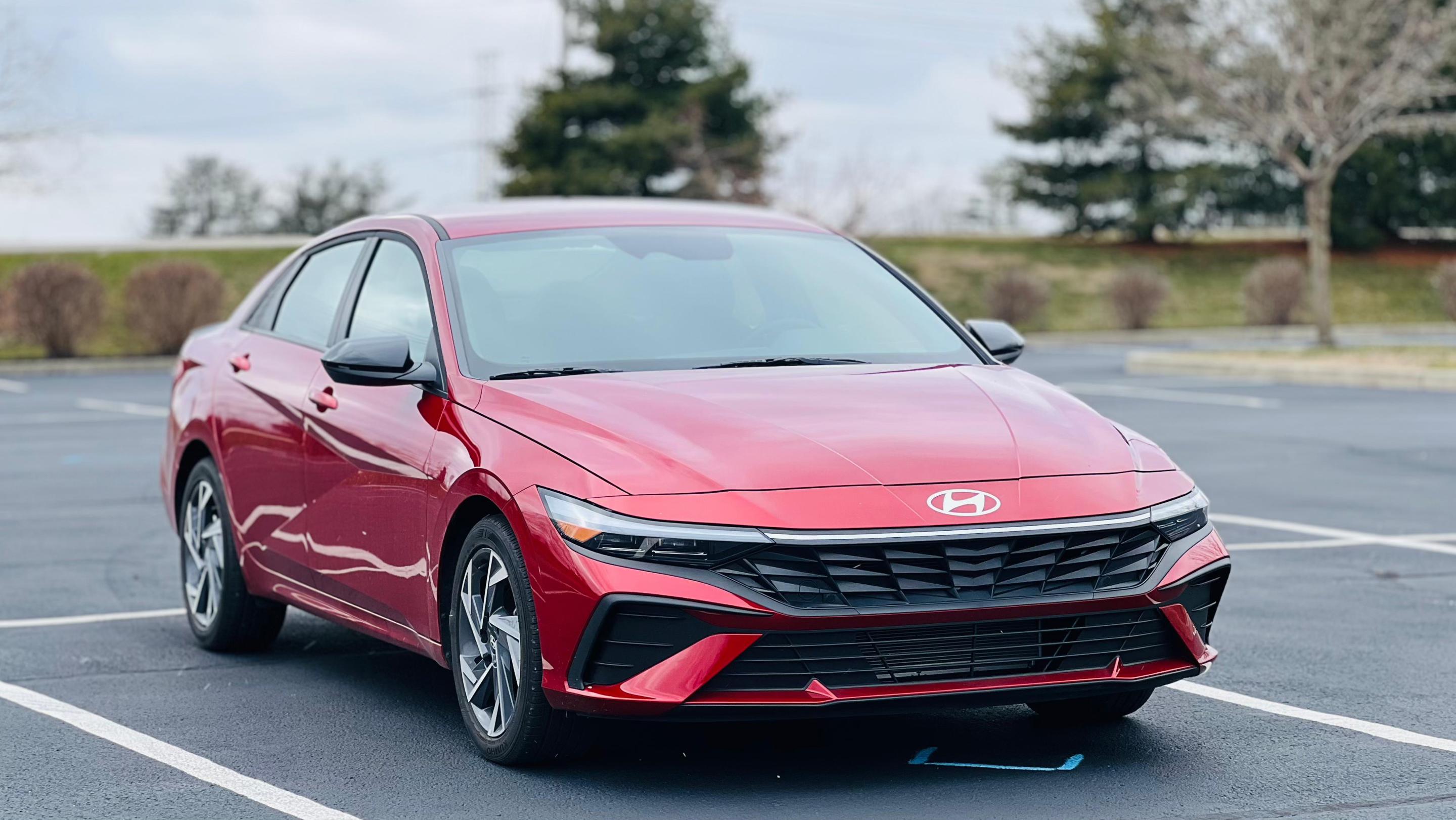 Hyundai Elantra 2025 in Mason, OH