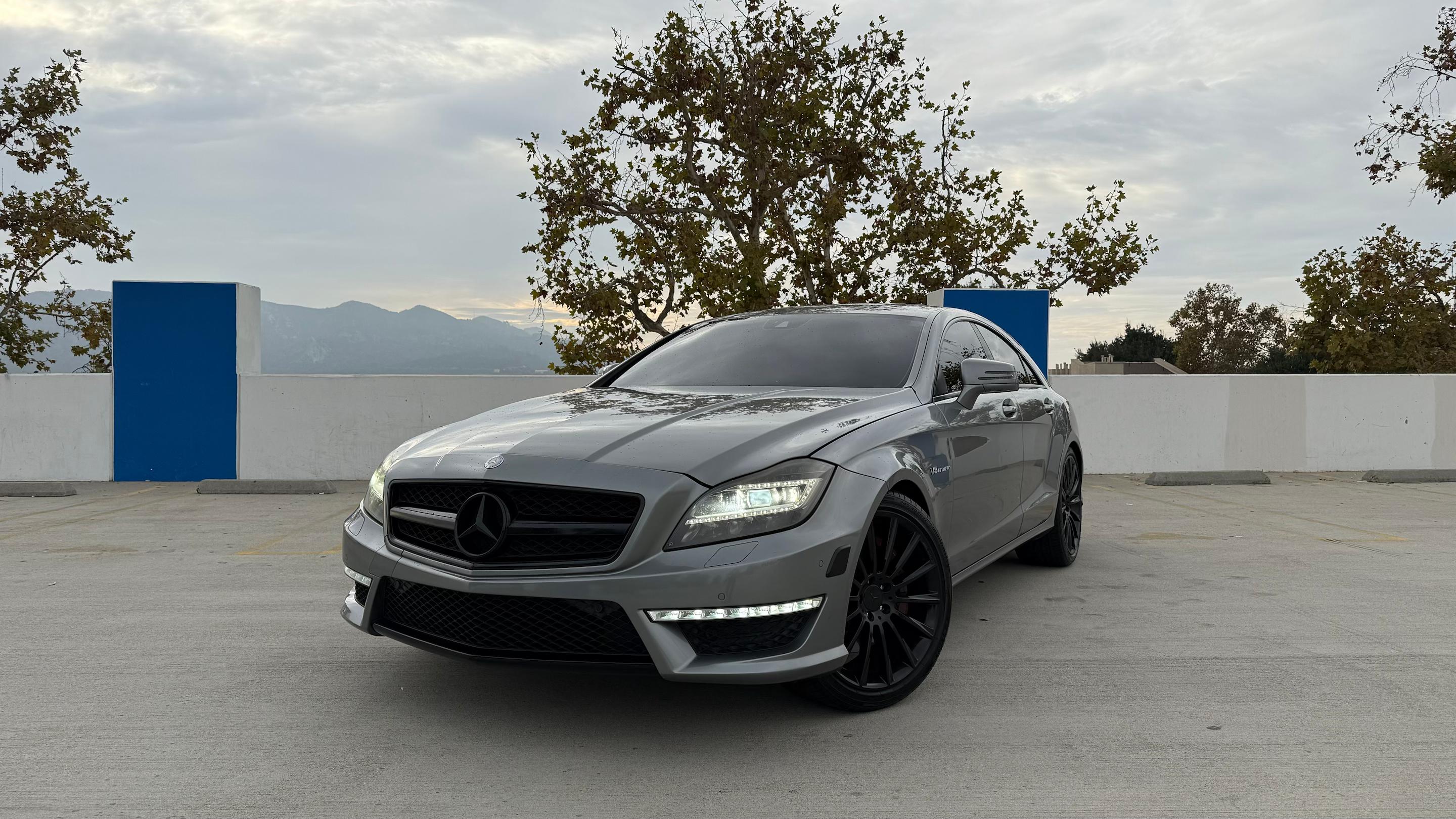 Mercedes-Benz CLS-Class 2012 in 