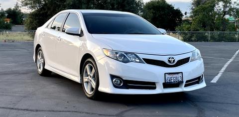 Toyota Camry 2012