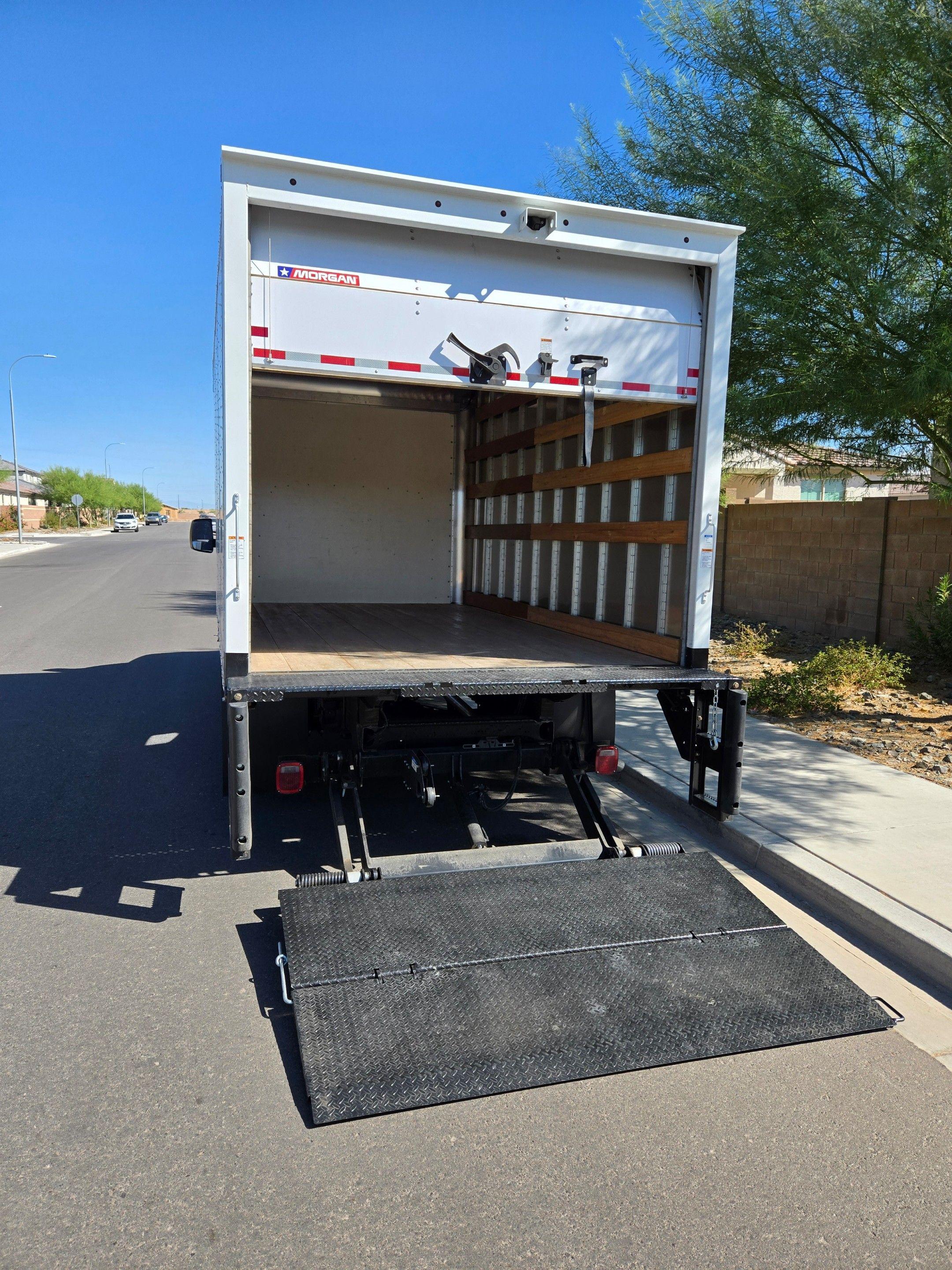 Chevrolet Express 2022 in Glendale, AZ