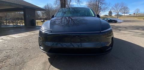 Tesla Model Y 2026