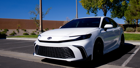 Toyota Camry Hybrid 2025