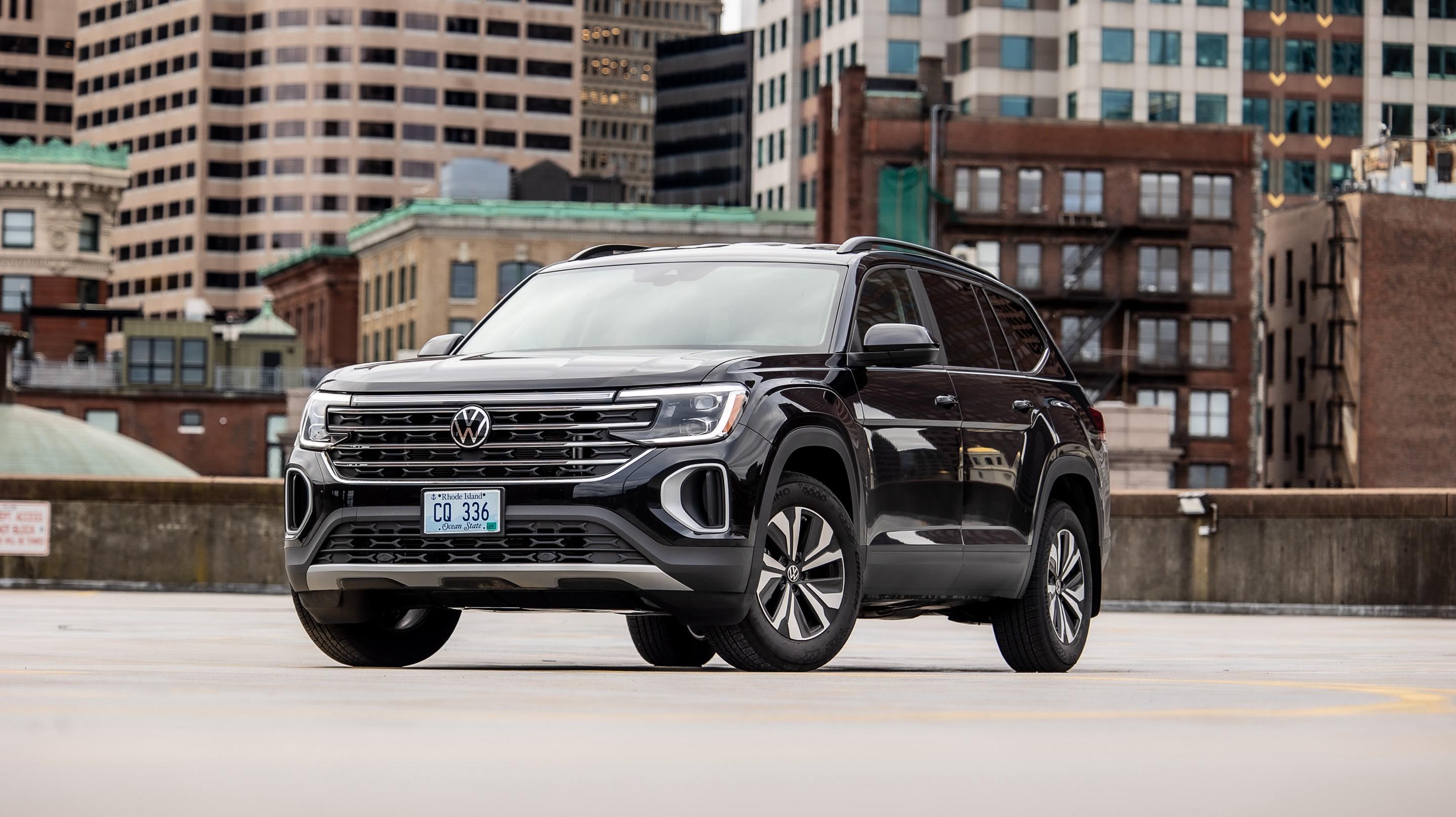Volkswagen Atlas 2024 in Mansfield, MA
