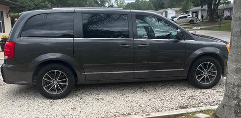 Dodge Grand Caravan 2017