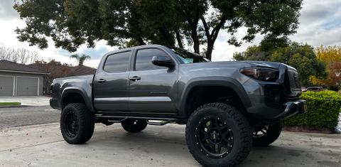 Toyota Tacoma 2017