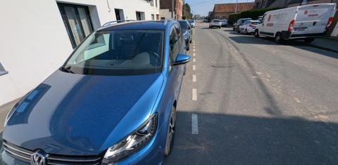 Volkswagen TOURAN 2015 rental in Toufflers, HAUTS-DE-FRANCE by Anthony S. | Turo