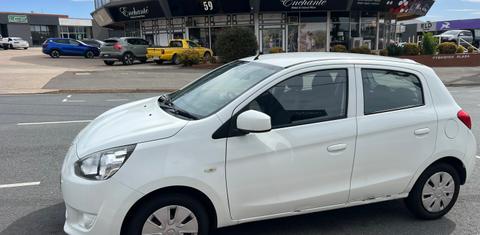 Mitsubishi MIRAGE 2013